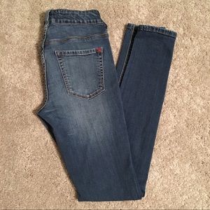 Bullhead high rise skinny jeans